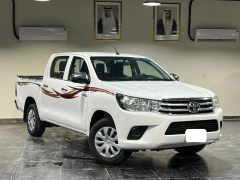 2022 Toyota Hilux 2.7