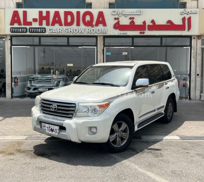 2015 Toyota Land Cruiser GXR V8