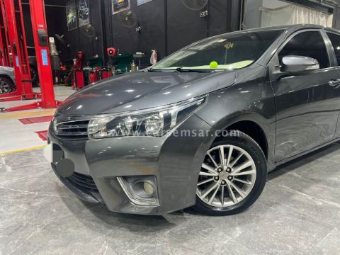 2015 Toyota Corolla XLi 1.6