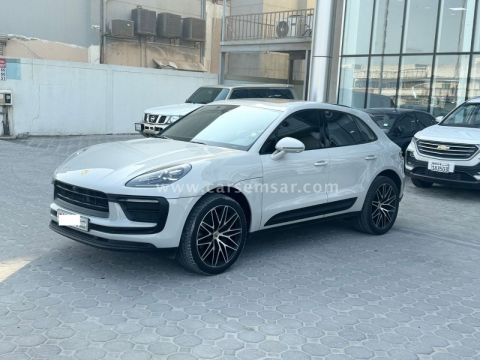 2023 Porsche Macan