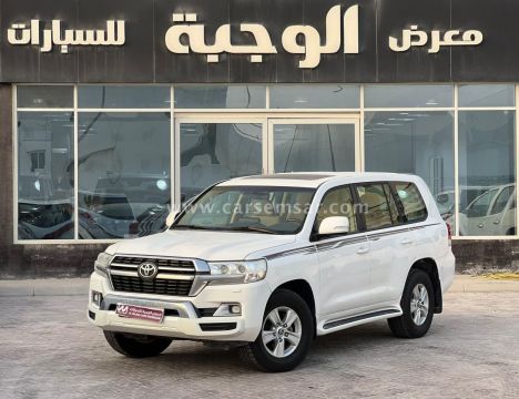 2020 Toyota Land Cruiser GXR