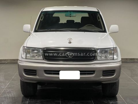2000 Toyota Land Cruiser GXR
