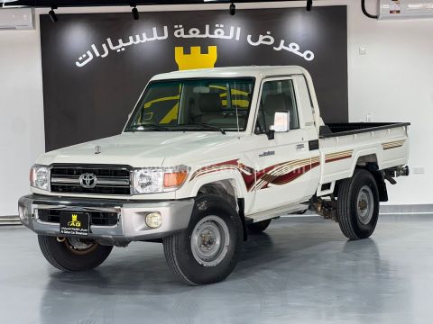 2007 تويوتا لاند كروزر بيك اب ال إكس