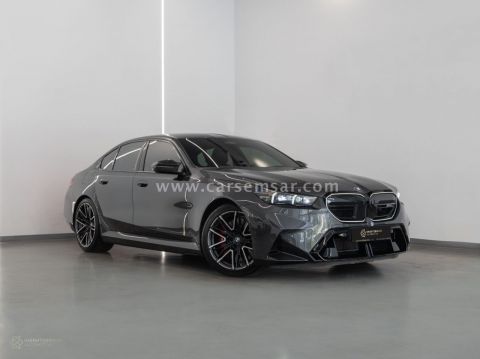 2025 BMW M5