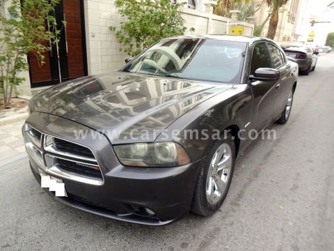 2014 دودج تشارجير SRT