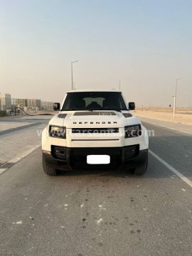 2024 Land Rover Defender 110 SE