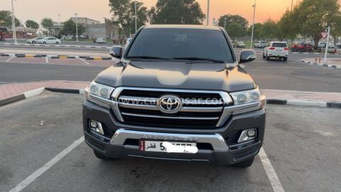 2020 Toyota Land Cruiser GXR V8
