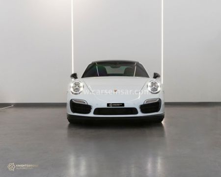 2015 بورشه 911 Turbo S