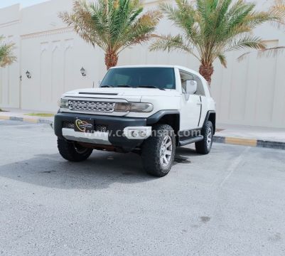 2013 تويوتا إف جي كروزر دفع رباعي