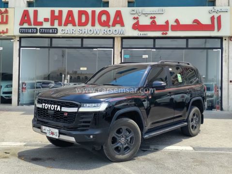 2023 تويوتا لاند كروزر جي ار سبورت توين تيربو