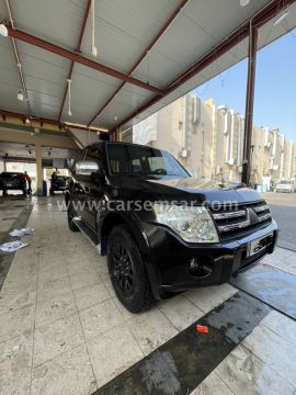 2010 Mitsubishi Pajero GLS