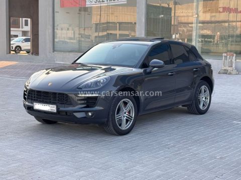 2017 Porsche Macan 2.0