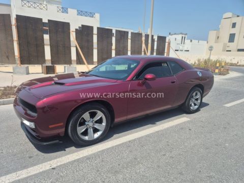 2019 Dodge Challenger SXT Plus