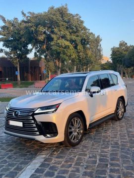 2023 Lexus LX 600 VIP