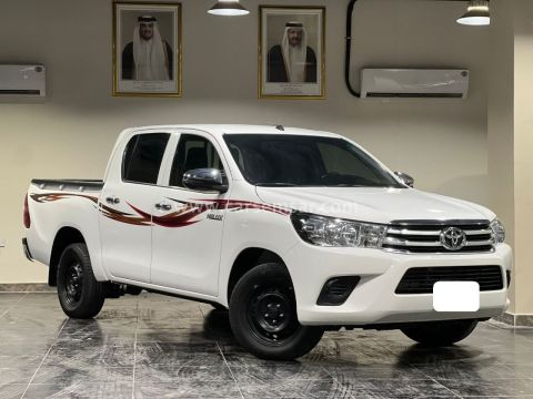 2022 Toyota Hilux 2.7