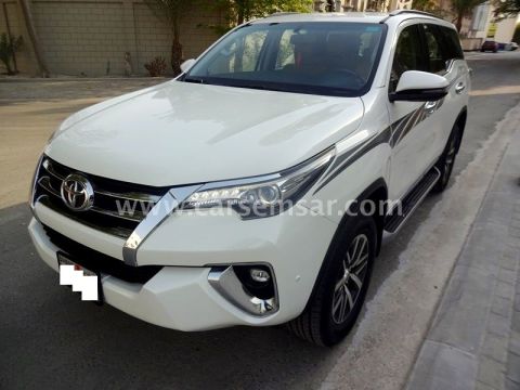 2019 Toyota Fortuner 4.0 V6