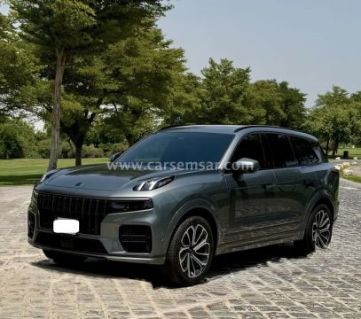 2024 Lynk & Co 09 Halo