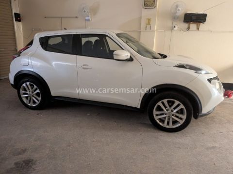 2015 نيسان جوك
