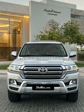 2020 Toyota Land Cruiser GXR