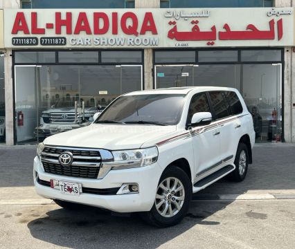 2009 تويوتا لاند كروزر GXR V8
