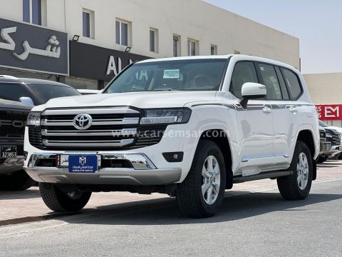 2025 Toyota Land Cruiser GXR V6