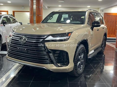 2025 Lexus LX 600 Overtrail