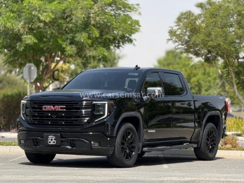 2023 GMC Sierra Elevation