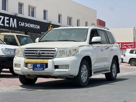 2011 Toyota Land Cruiser GXR V8