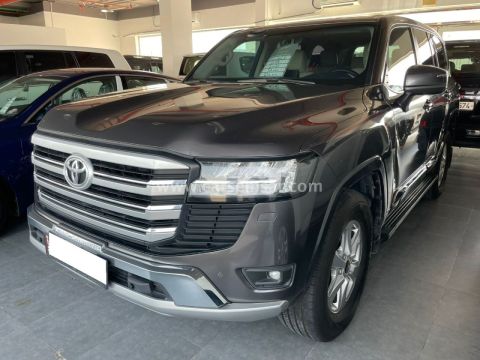 2023 Toyota Land Cruiser GXR V6