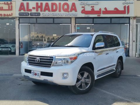 2014 Toyota Land Cruiser VXR