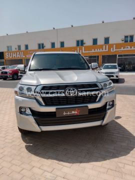 2020 Toyota Land Cruiser VXR