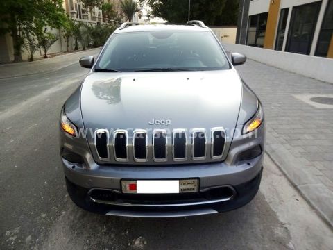 2015 جيب شيروكي 3.7 ليميتيد