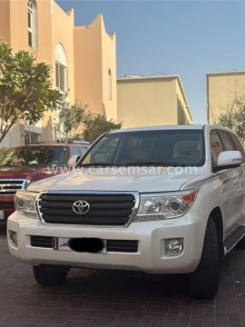 2014 تويوتا لاند كروزر جي اكس ار V6