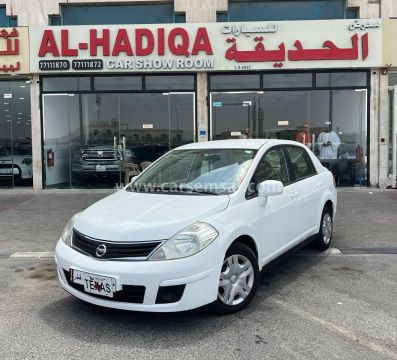 2010 نيسان تيدا 1.8