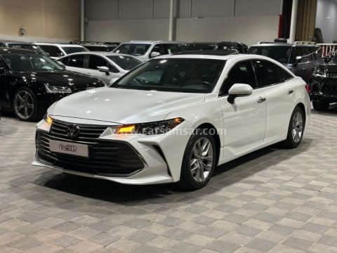 2021 Toyota Avalon XLE