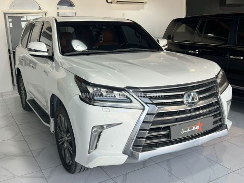2017 Lexus LX 570