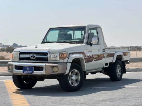 2014 Toyota Land Cruiser Pickup LX