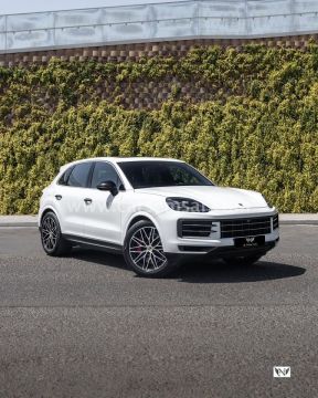 2024 Porsche Cayenne S