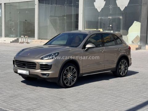 2015 Porsche Cayenne S