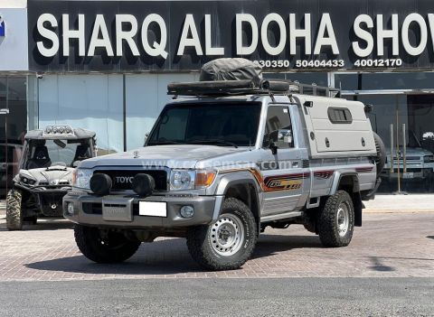 2022 Toyota Land Cruiser Pickup LX