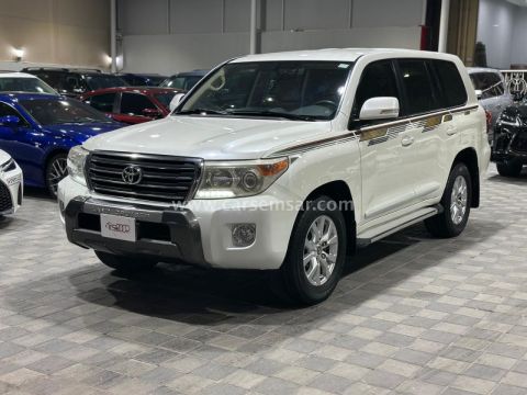 2015 Toyota Land Cruiser GX