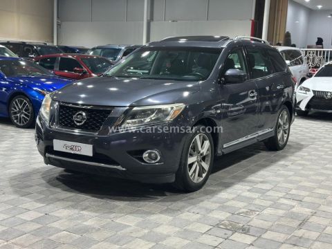 2014 Nissan Pathfinder SV
