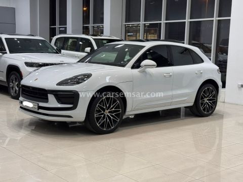 2023 Porsche Macan