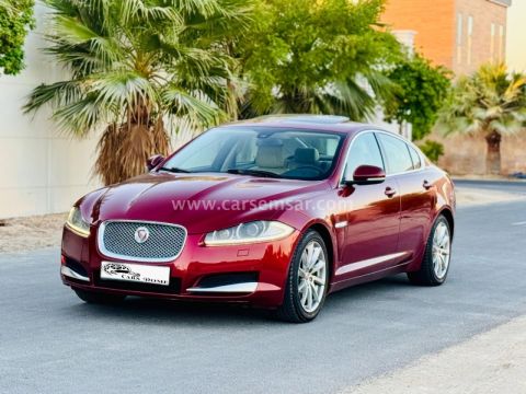 2014 جاكوار XF 2.0 Luxury