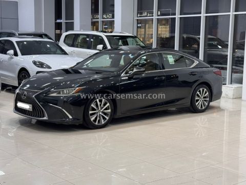 2020 لكزس إي اس 350