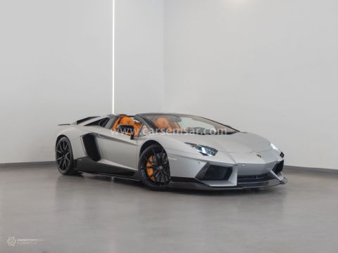 2015 لامبورغيني افنتادور Roadster