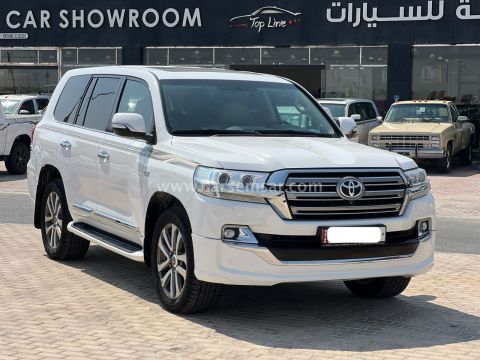 2019 تويوتا لاند كروزر VXR