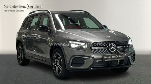 2025 مرسيدس بنز GLB 250