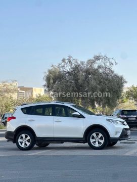 2013 تويوتا راف4