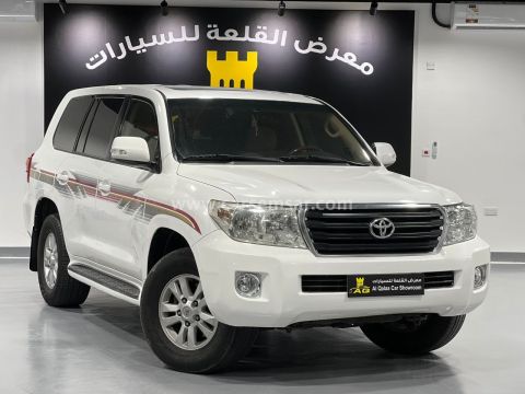2012 تويوتا لاند كروزر GX